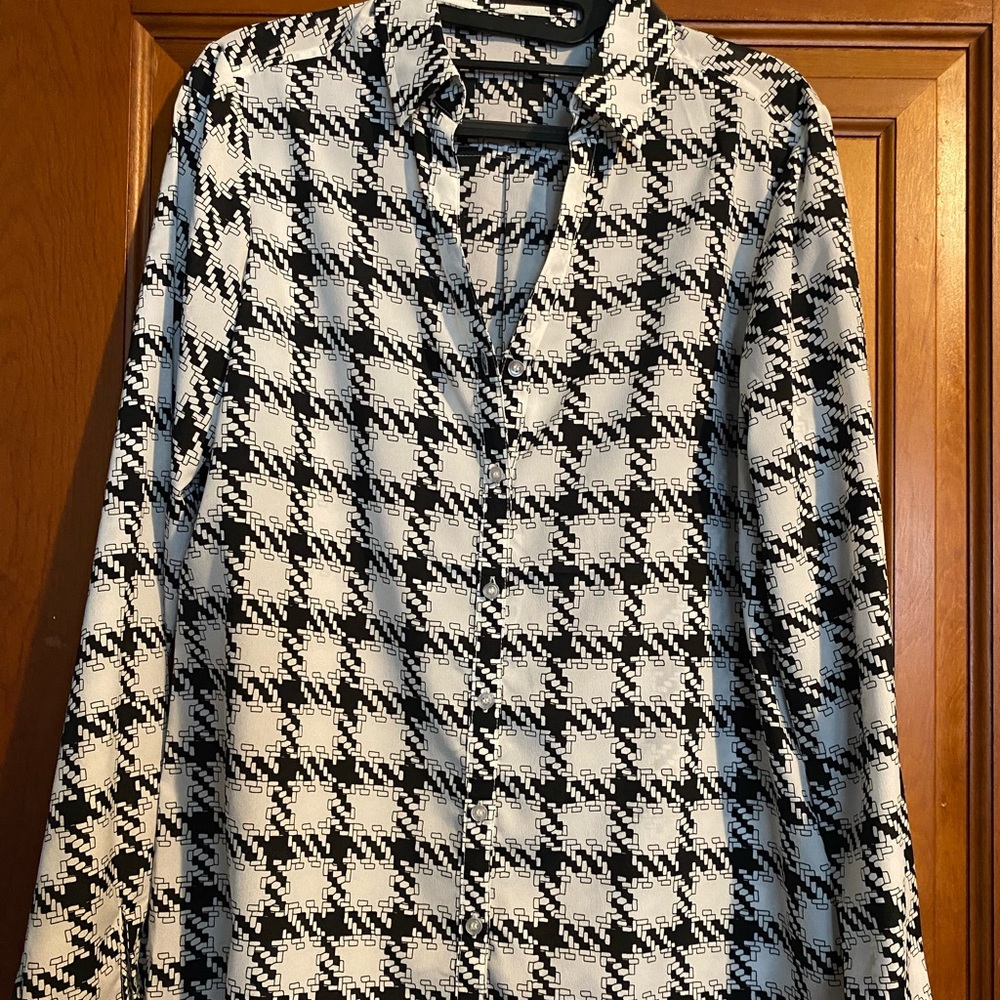 The Limited button down blouse, black and white geometric, size small